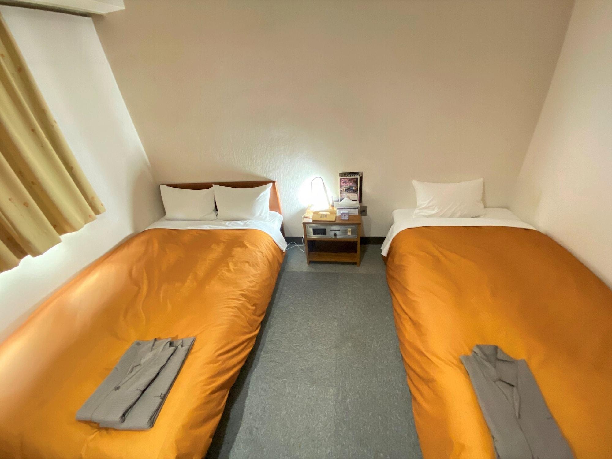 Hotel 1-2-3 Kokura Kitakyushu Zewnętrze zdjęcie